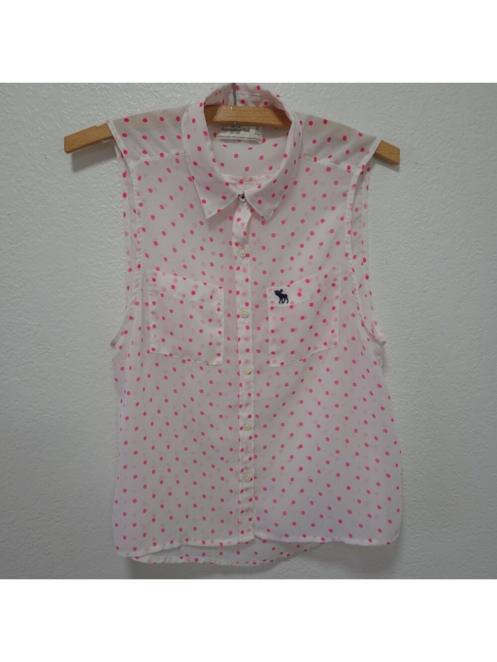 Abercrombie&Fitch White/Pink PolkaDot Collared Sleeveless Shirt Button Front XS